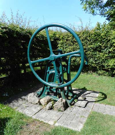 Newtown Village Pump