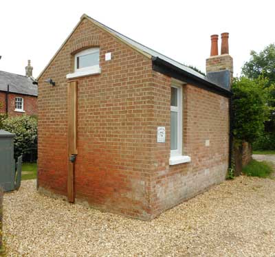 Laundry House for Freshwater Coastguard Cottages