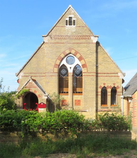File:Calbourne-methodist-church.jpg