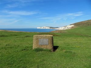 Compton Farm Cairn