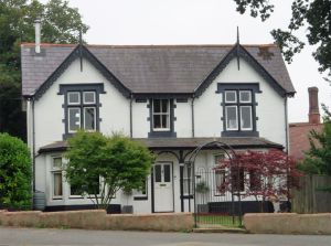 Laline cottage, East Cowes, 2011