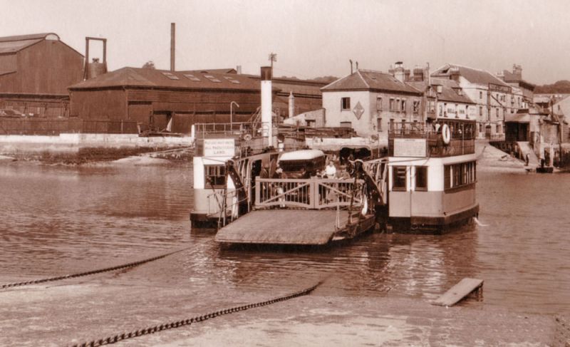 File:Floating-bridge-1925.jpg